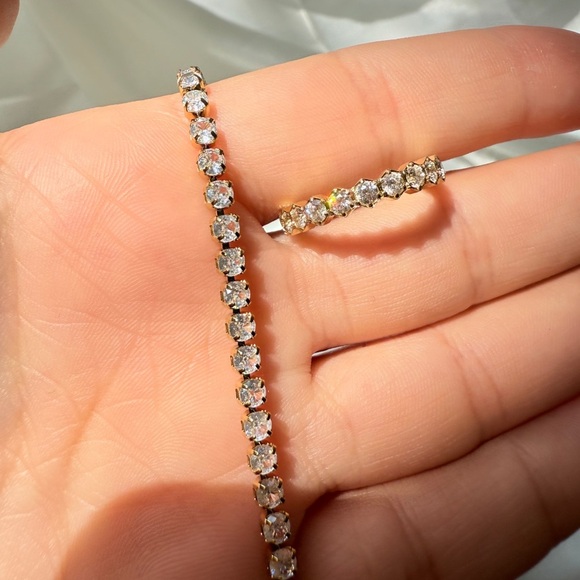 Wholesale ZIRCON Gold Tennis Bracelet - Picture 9 of 14
